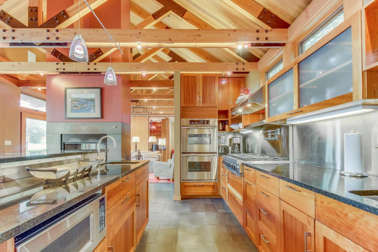 Fidalgo Island Waterfront Stunner Villa Anacortes Exteriör bild