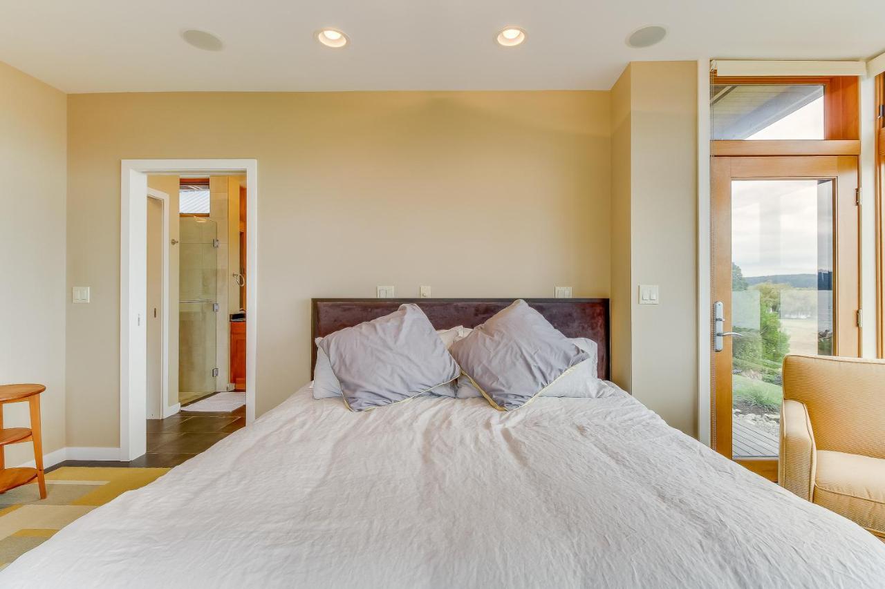 Fidalgo Island Waterfront Stunner Villa Anacortes Exteriör bild